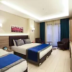 Random Hotel