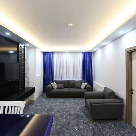 Hotel Random 3*