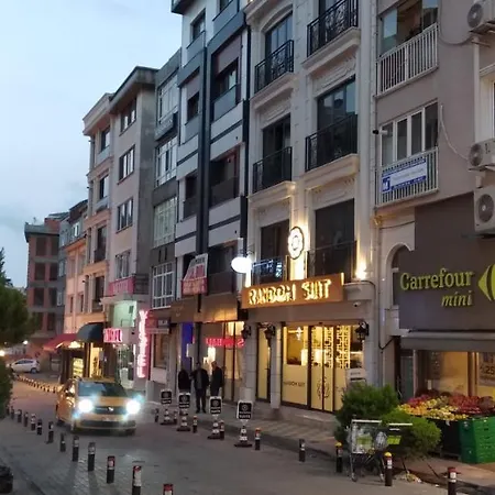 Random 3* Istanbul